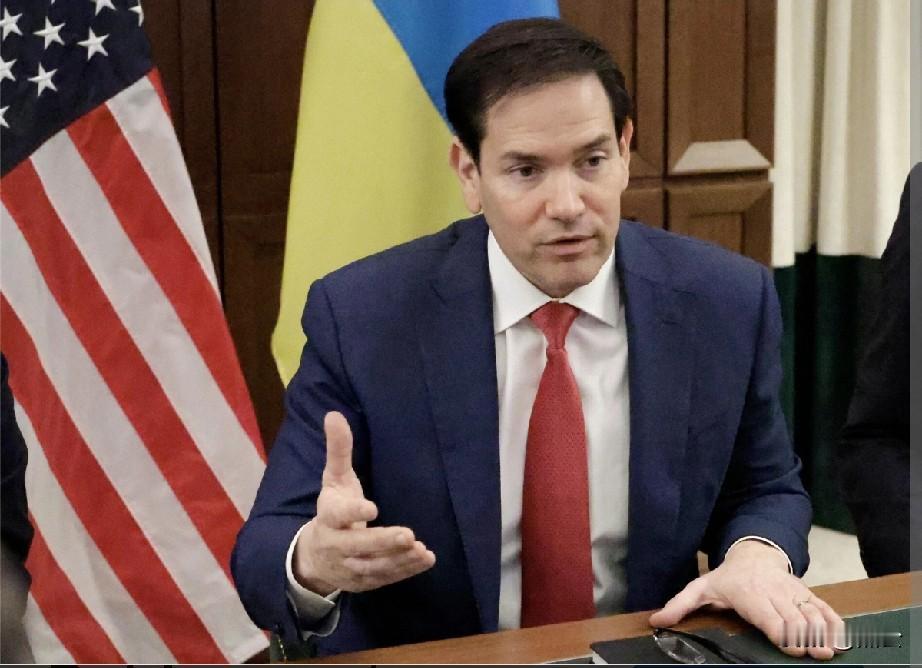 口是心非！特朗普喊停火 美对乌军援情报支持却丝毫没停
 
12月19日，塔斯社、