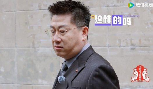 向佐撞脸朱元璋  斗笑社  见过各种奇葩挑战，没见过这么有趣的！向佐为了通过人脸