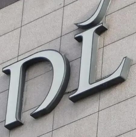 我还是建议胖东来 起诉王海测评 。
蹭可以，但不能剐蹭！
都来（DL） 剐蹭不行