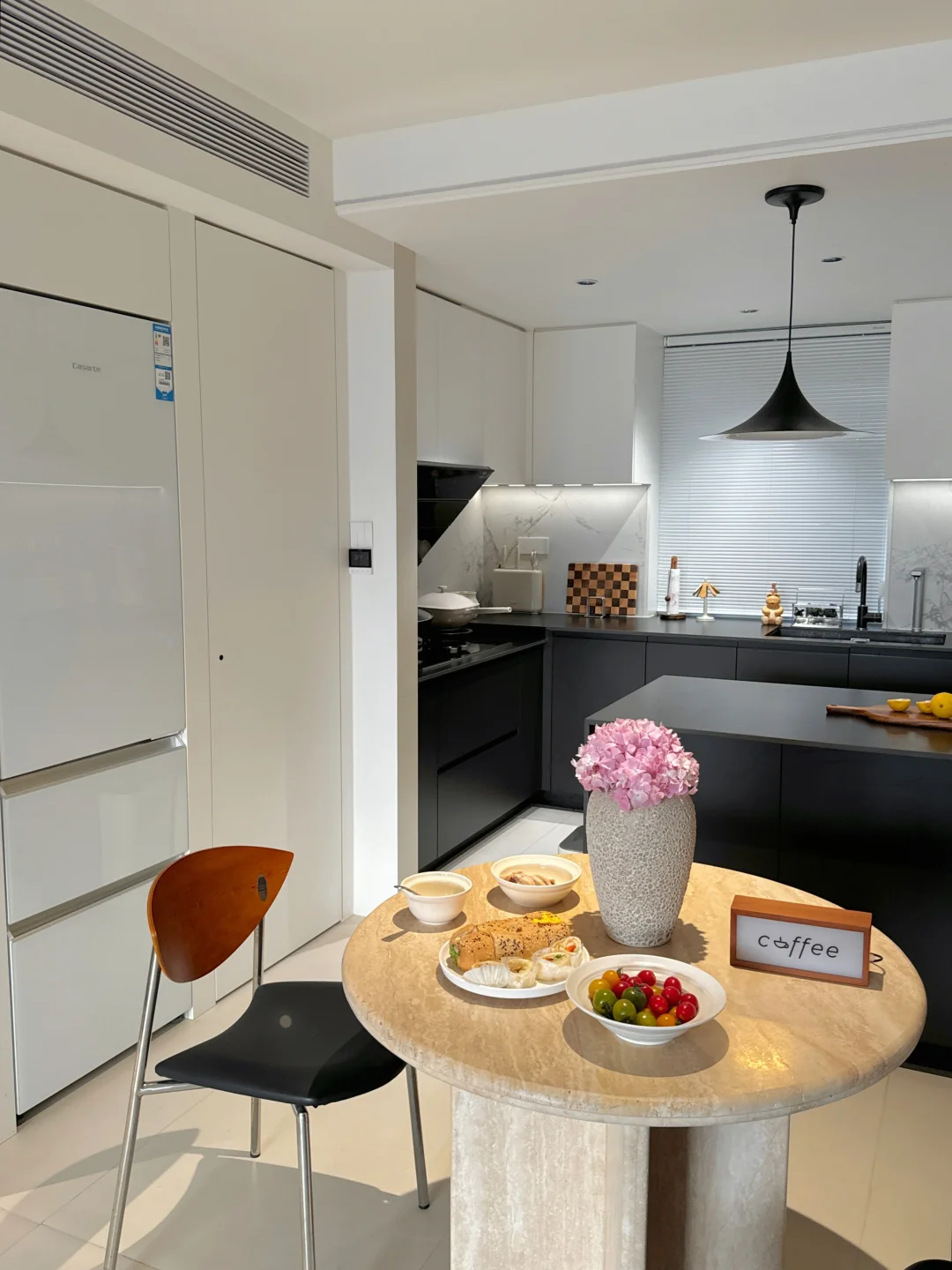 消洗烘存一体的消毒洗碗机！彻底解放双手！