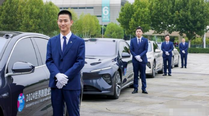 蔚来商务出行服务上线，起步价180元/小时
蔚来汽车全新推出的“商务出行”服务已