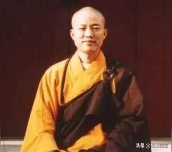 难怪柳智宇想要还俗，
看的出来现在他也很绝望，本来他和很多人以为的一样，寺庙是远