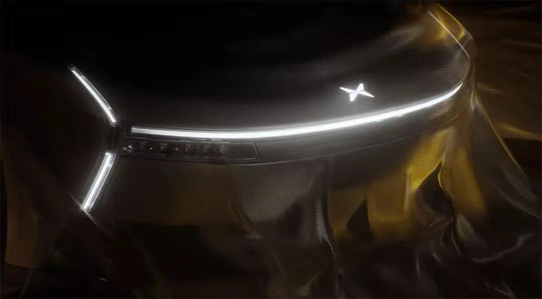 据说这是小鹏 P7 Ultra?