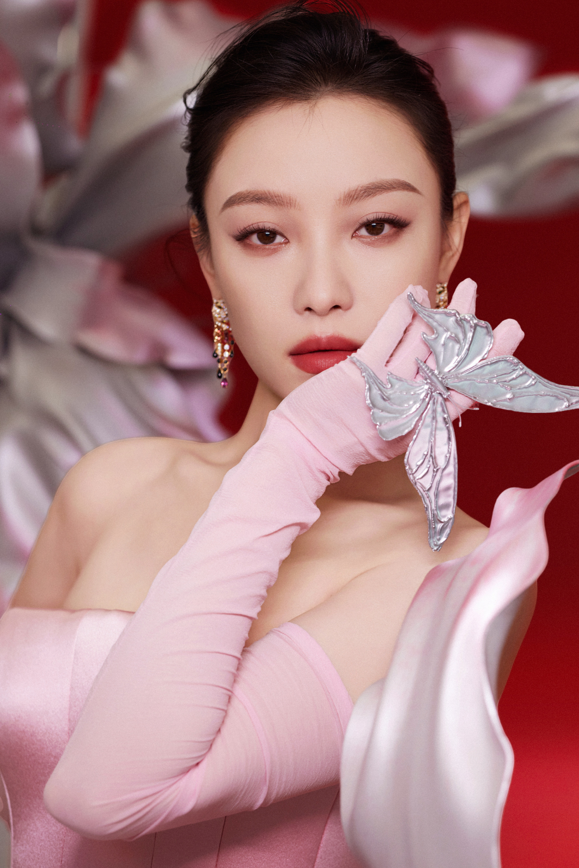 倪妮出席第27届上海国际电影节礼服丨Tamara Ralph 2024 秋冬定制