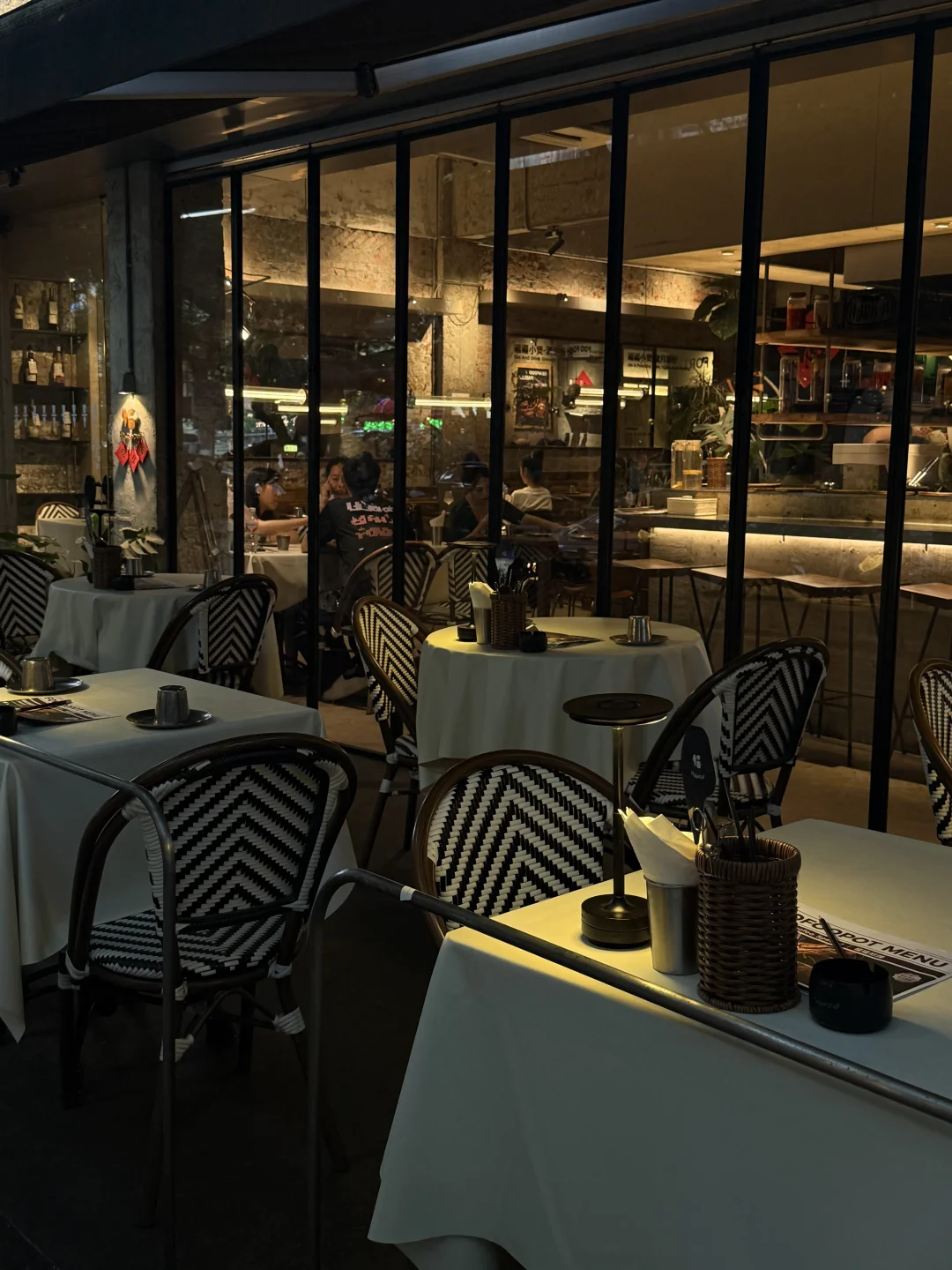 慕名而来！！！我心中紫薇路🔝漂亮bistro！！！