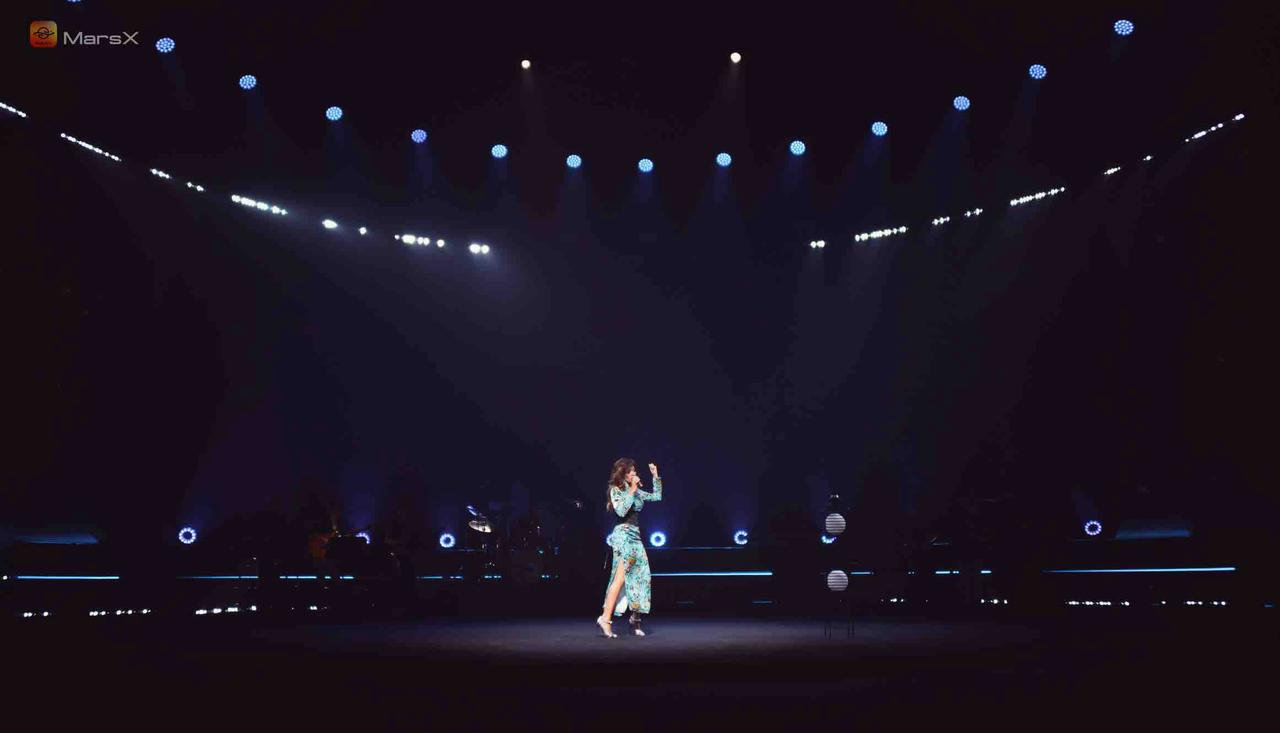 香缇莫为粉丝准备了一个大惊喜  香缇莫举办线上独家演唱会 香缇莫送上惊喜大礼，线