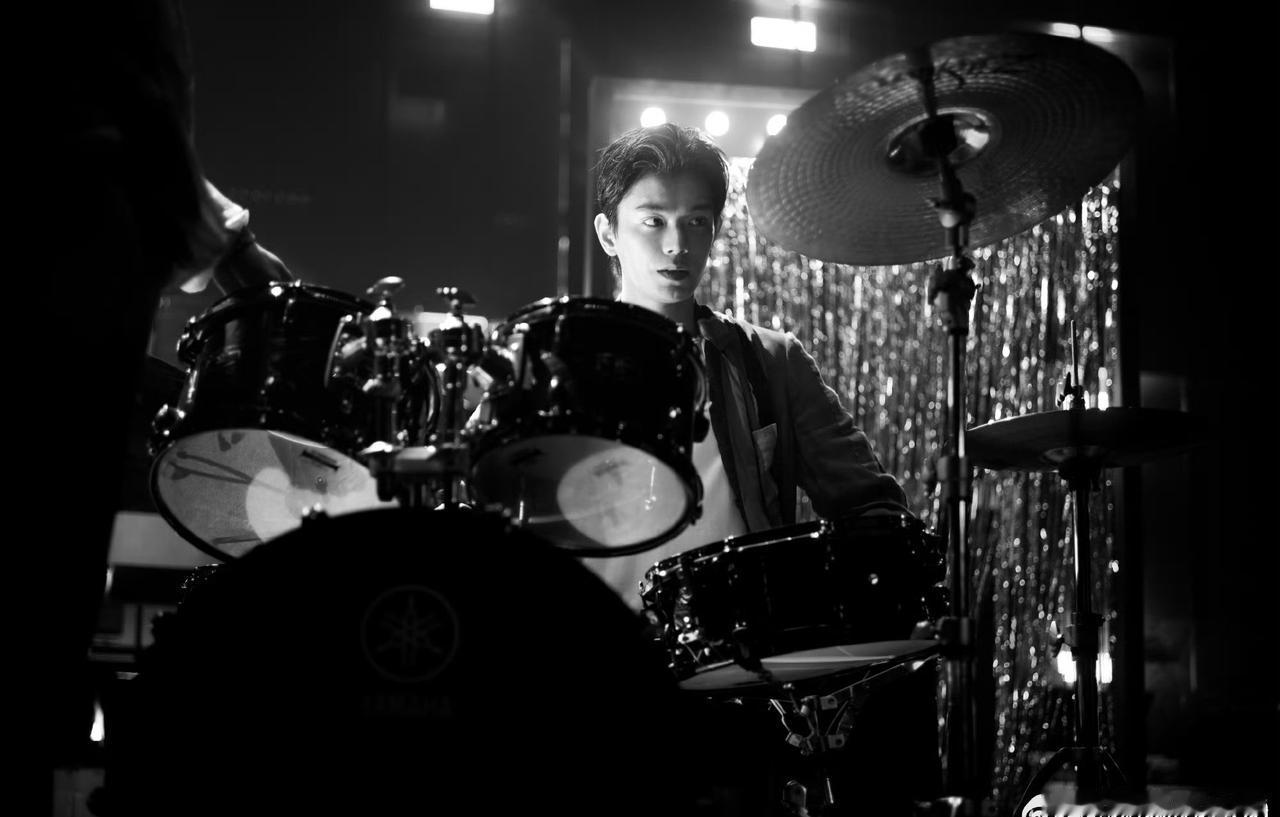 夏日里的遗憾， 一定会被秋风温柔化解。

@丁禹兮 丁禹兮张海虾｜张海侠｜丁禹兮