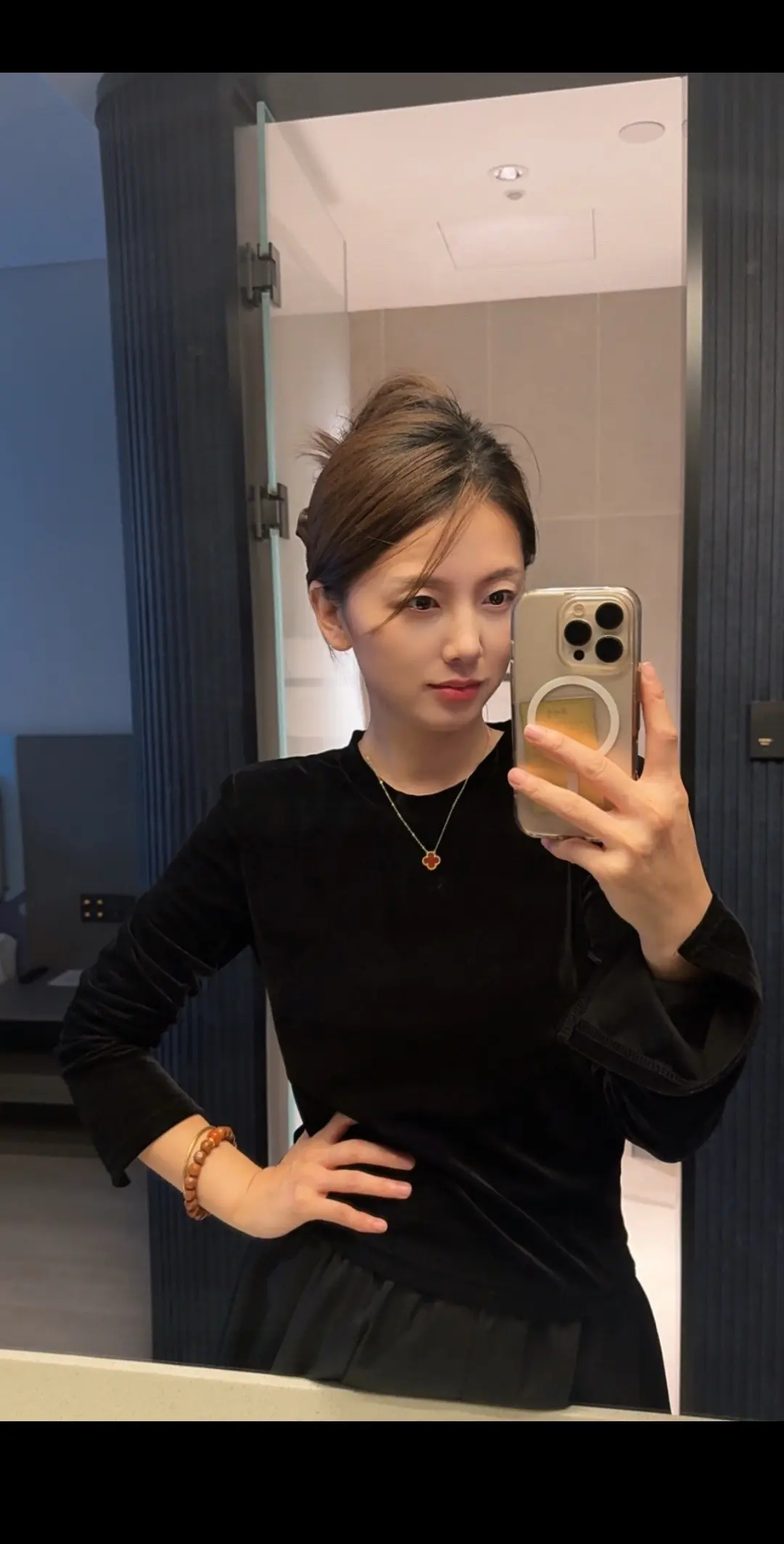 每月一拜阿弥陀佛！风雨无阻。大吉大利！