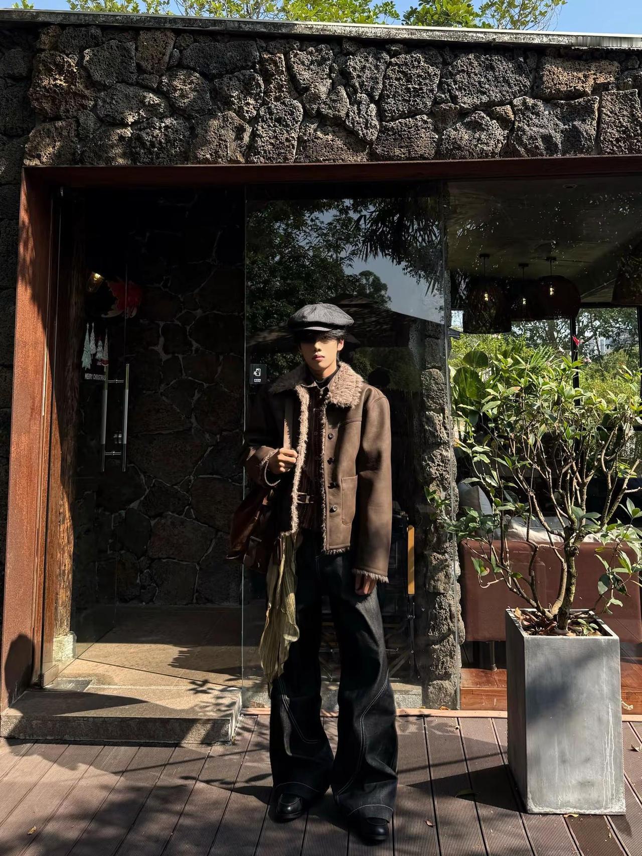 今年也到尾声了 也在苦恼着如何穿迎接新的一年ootd inmyfeelings 