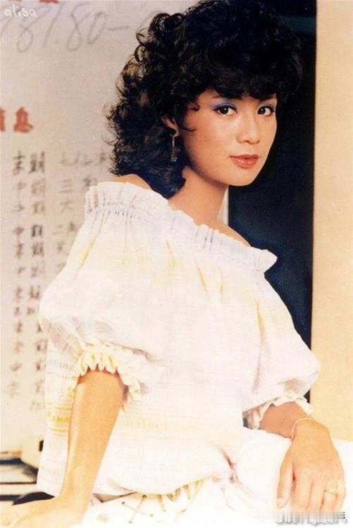 🎆永远的翁美玲👉认真绽放过，就永远不会褪色翁美玲 你心中最挂念的人是谁