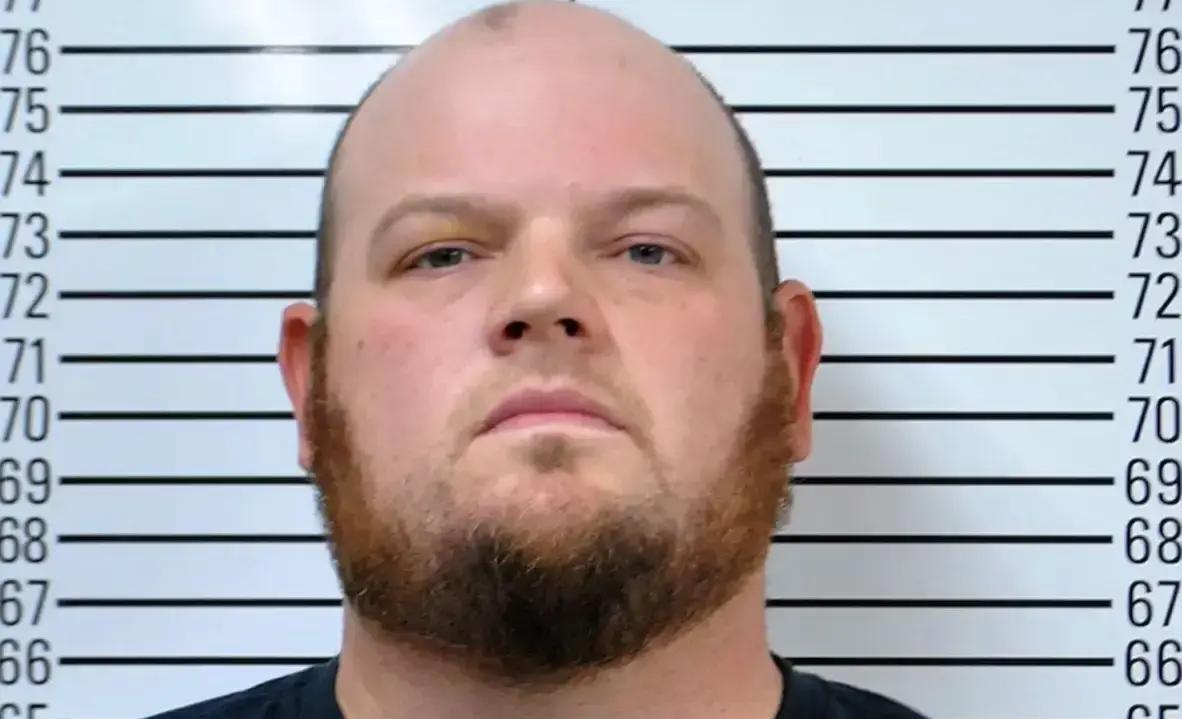 快讯！
俄克拉荷马州斯蒂芬斯县检方突然宣布了。

12月25日，科曼奇城区，33