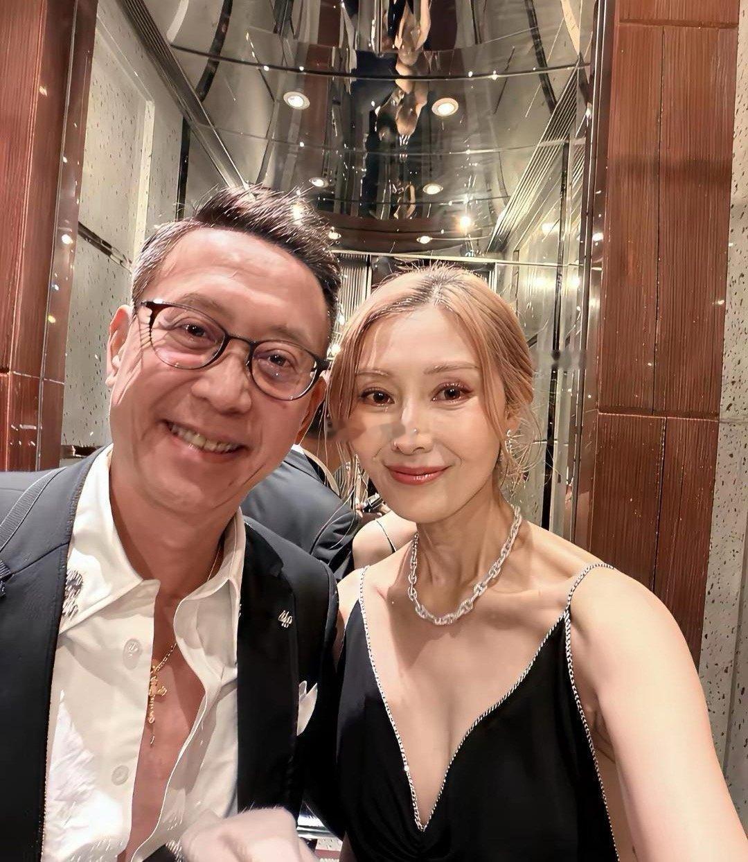 李嘉欣这个年纪穿点遮肉的衣服很困难吗