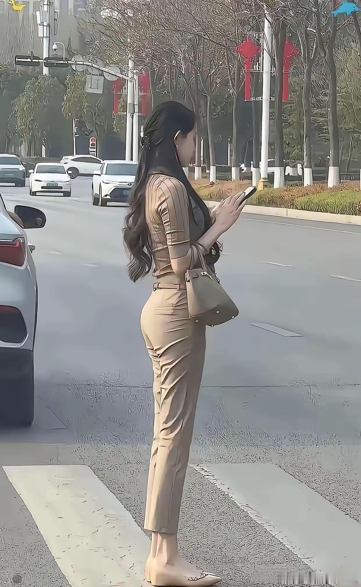 身材好真是加分项 