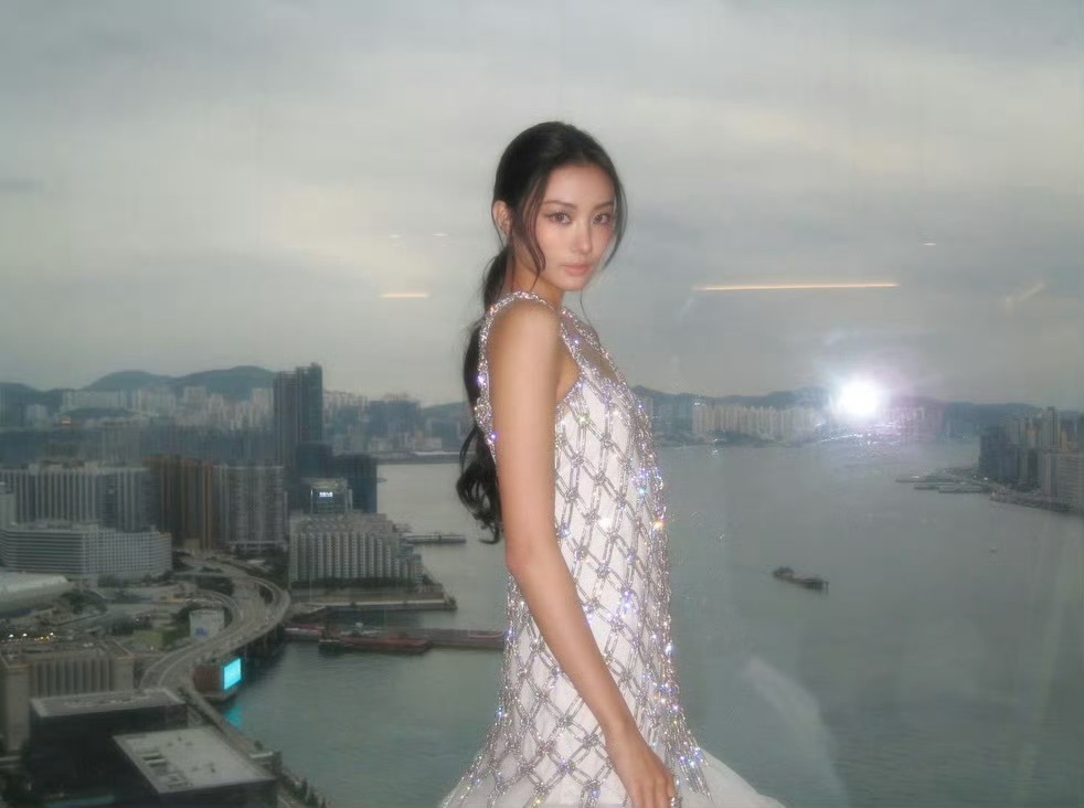 李嘉元Gawon在香港的碎片✨好美啊！ ​​​