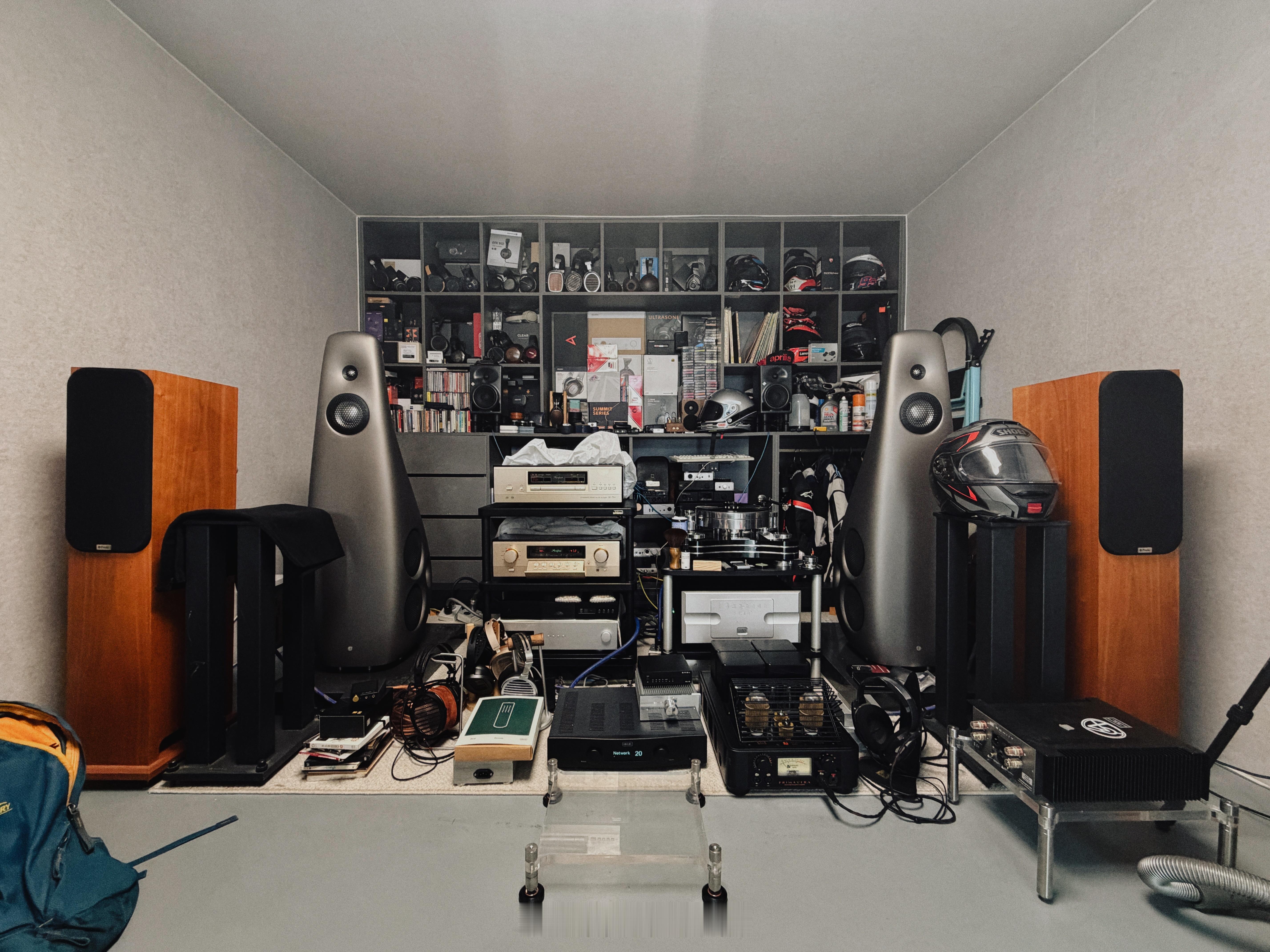 抓住周末的尾巴，㕛装起一套喇叭系统，Hegel H120+ProAC D28，R