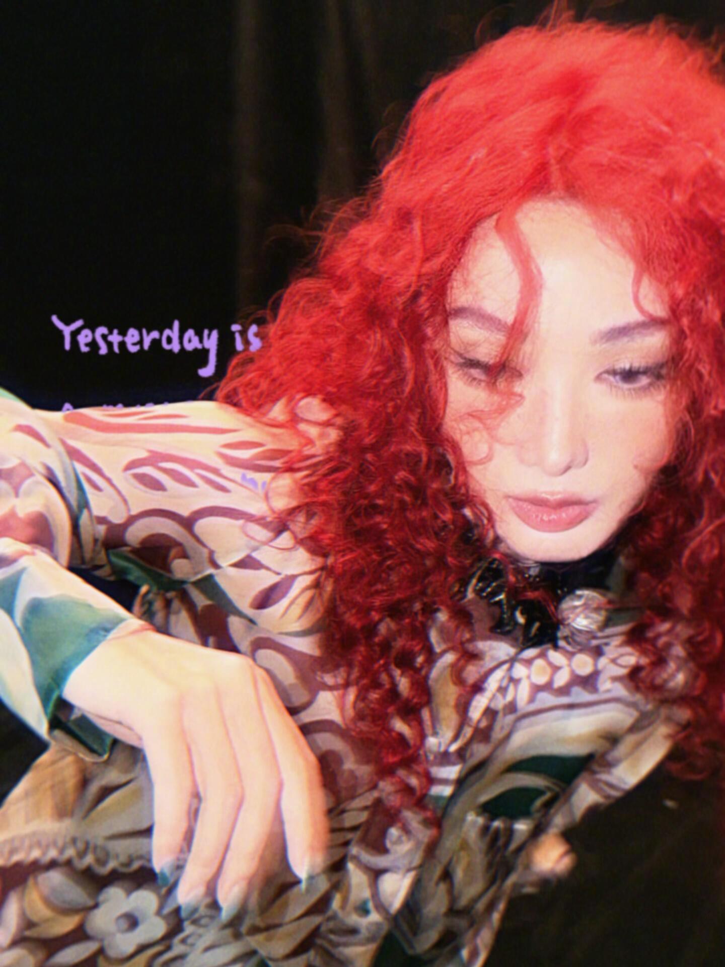 你是彭小苒那她是谁 彭小苒的百变体质又刷新认知！清纯灵动和明艳大气无缝切换，看了