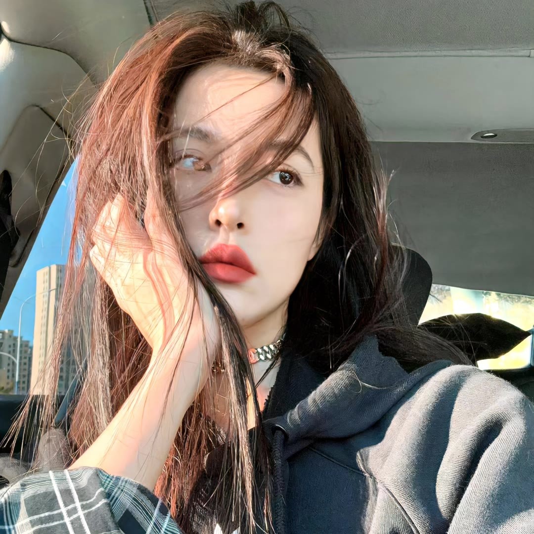 不喜欢你的时候 你干了整条街的女人都和我没关系 ​​​