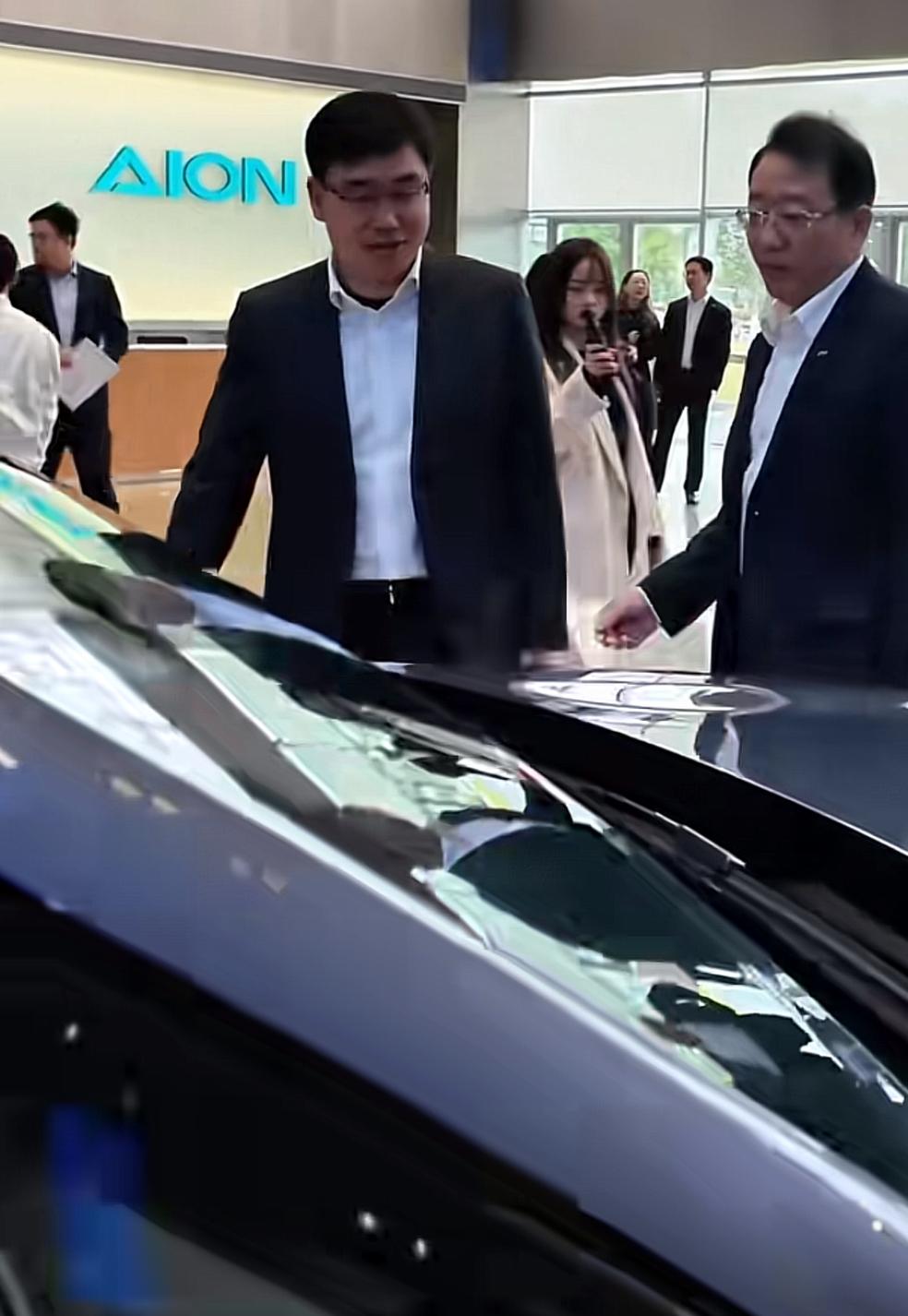 滴滴程维到访广汽！

月23日，滴滴出行创始人程维到访广汽集团，在广汽集团董事长