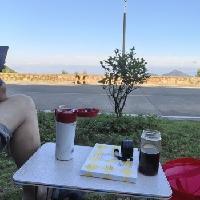 炎炎夏日似火烧，万万没有想到？今天的天气竟然高达35℃，就算对着风扇吹，也挡不住