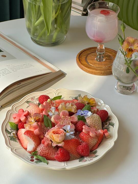 周末宅家吃漂亮饭🍓💐🍃