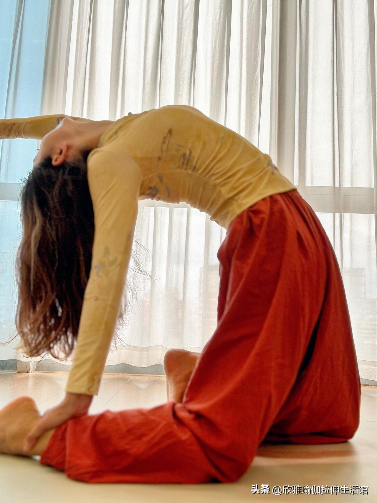 瑜伽让我的状态异常的好。