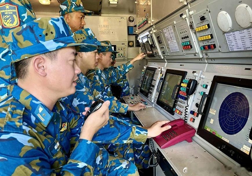 2025年7月越南防空空军375师282团177营训练军事历史全触达 ​​​