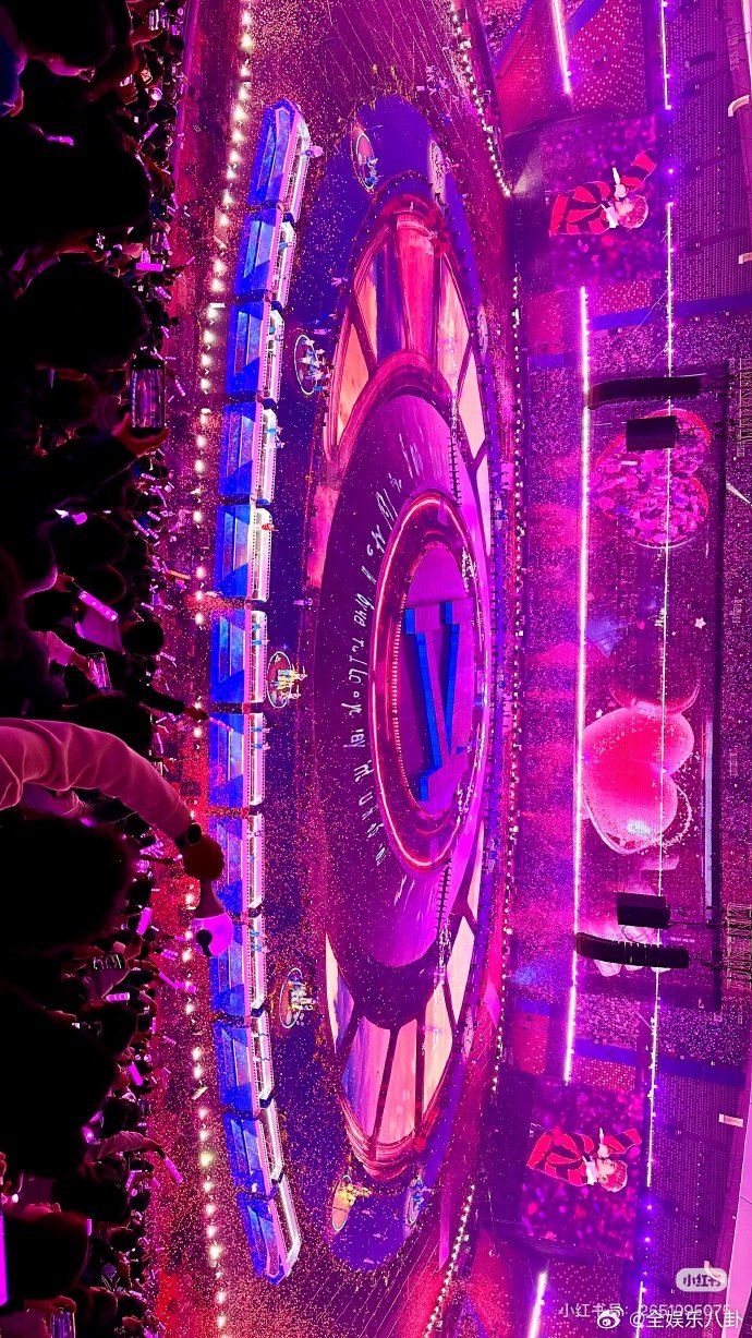 张杰张杰的肺活量能不能借我两天张杰这肺活量真的逆天了，能不能借我两天，我直接原地