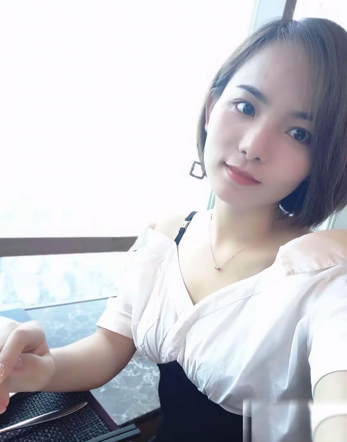 山东美女商田田去世，年仅35岁，女儿才12岁，上个月23号的状态，据报道当时还让