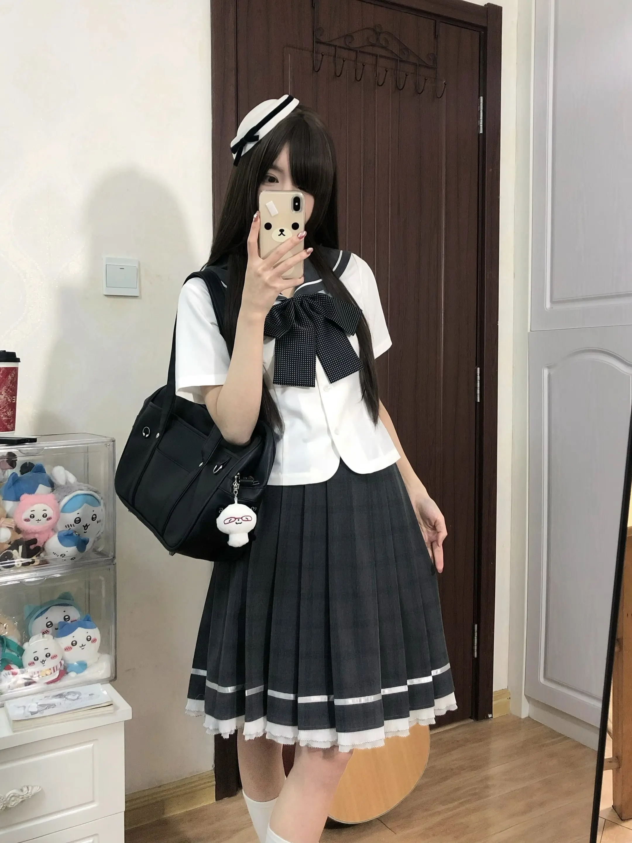 这才是我们优等生该穿的制服。