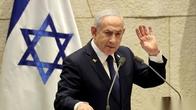 3月5日，特朗普公开放话，拿暂停一切外交会晤当要挟，逼着以色列总统赫尔佐格必须在