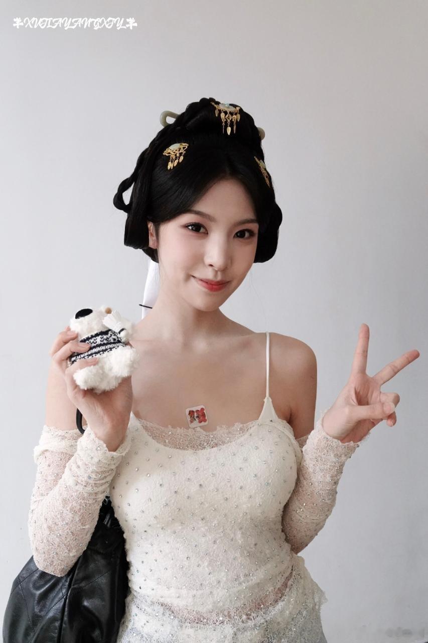 陈都灵周翊然新剧开播🍉陈都灵新剧会被女二02🌸周若翎和06🌸王一贝艳压吗？