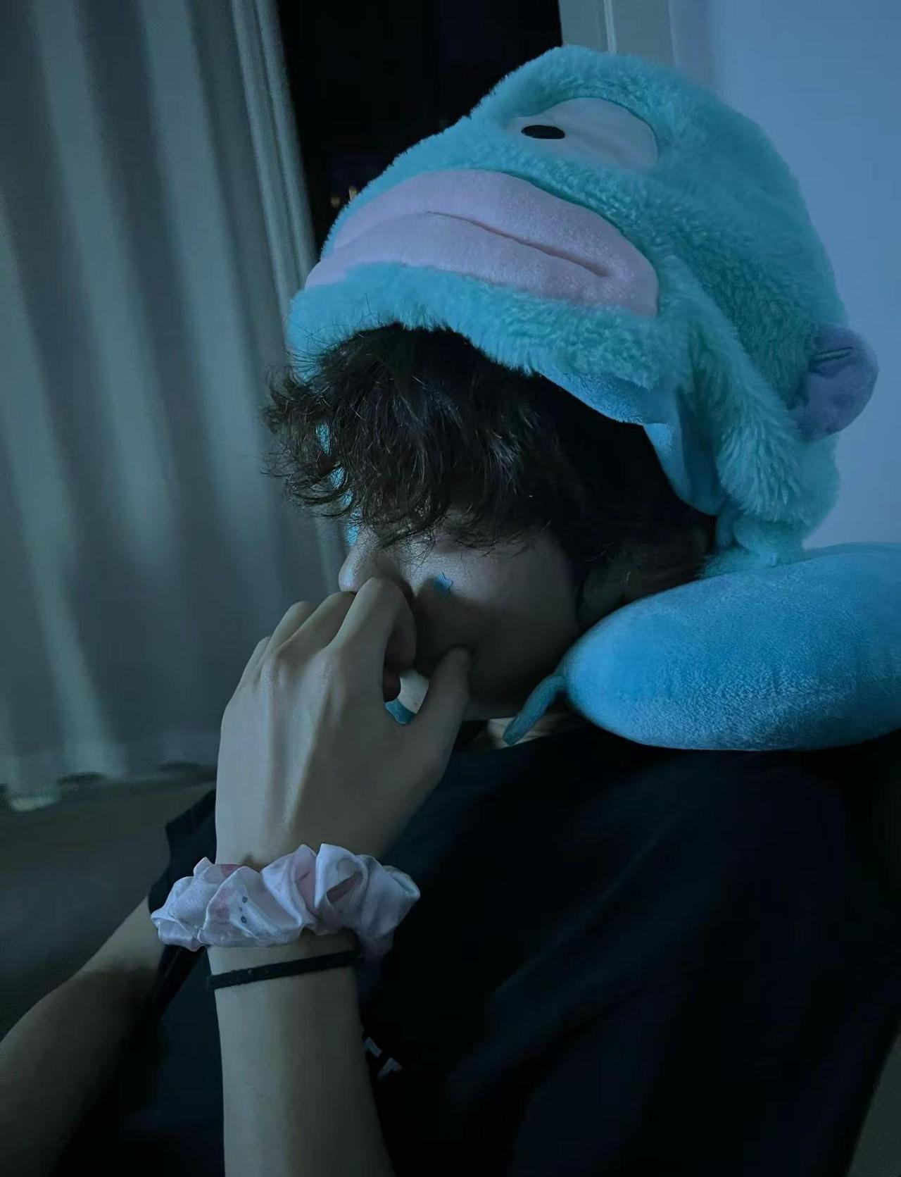 你给不了我的 会有人给我 我问心无愧 直到我遇到真正爱我的人 才发现我和我的性格