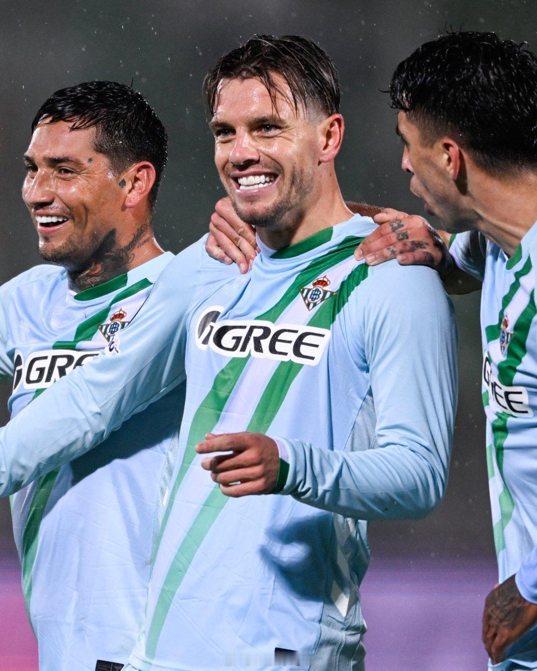 欧联杯 🇦🇷 皇家贝蒂斯洛塞尔索对卢多加斯进球。 ​​​