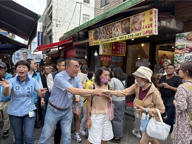 针对民进党新北市长参选人苏巧慧找频同党台北市长参选人沈伯洋合体，被外界传营造“洋