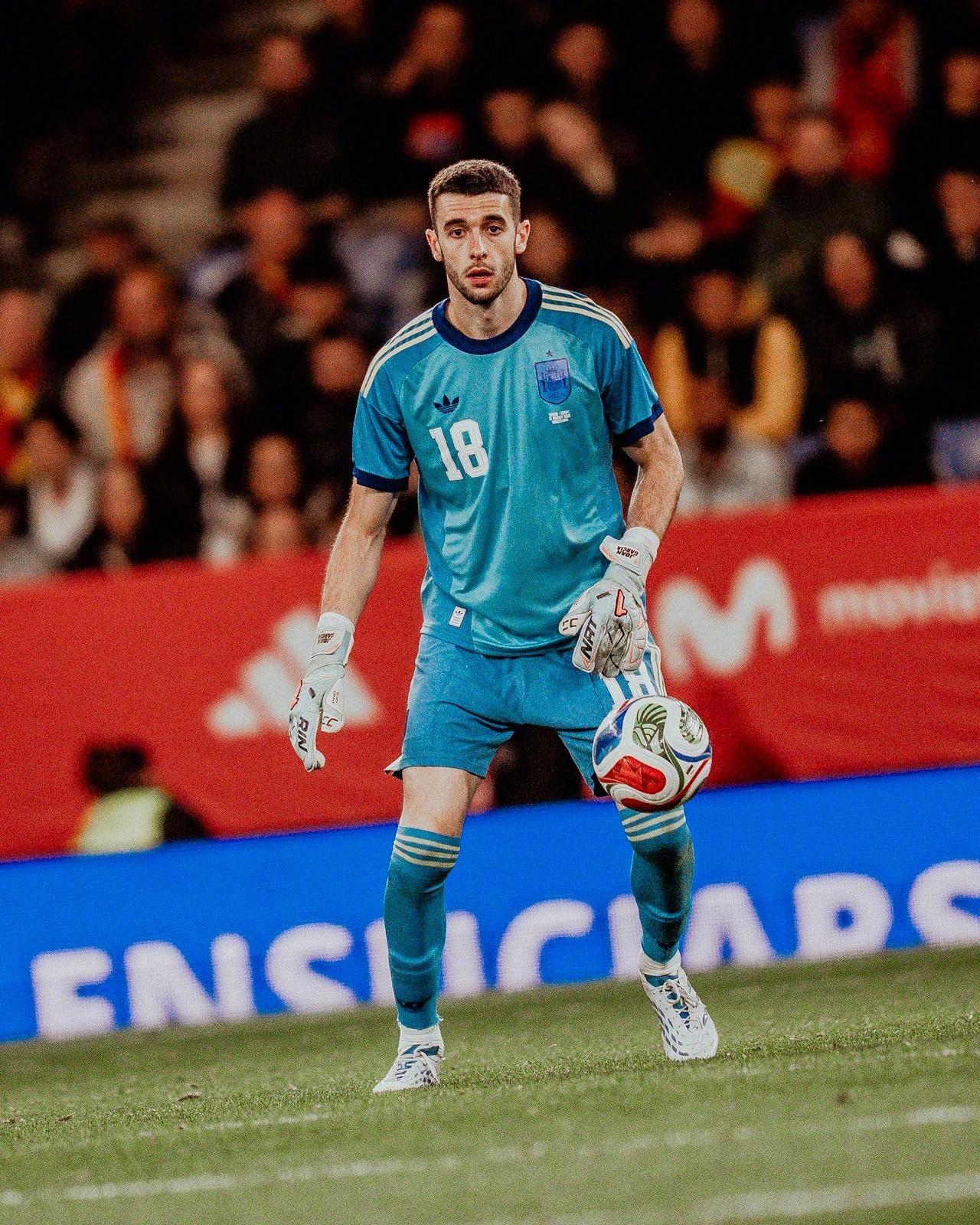 🎉祝贺乔安·加西亚完成个人职业生涯西班牙国家队首秀！赛后他更新个人社媒⬇️💬