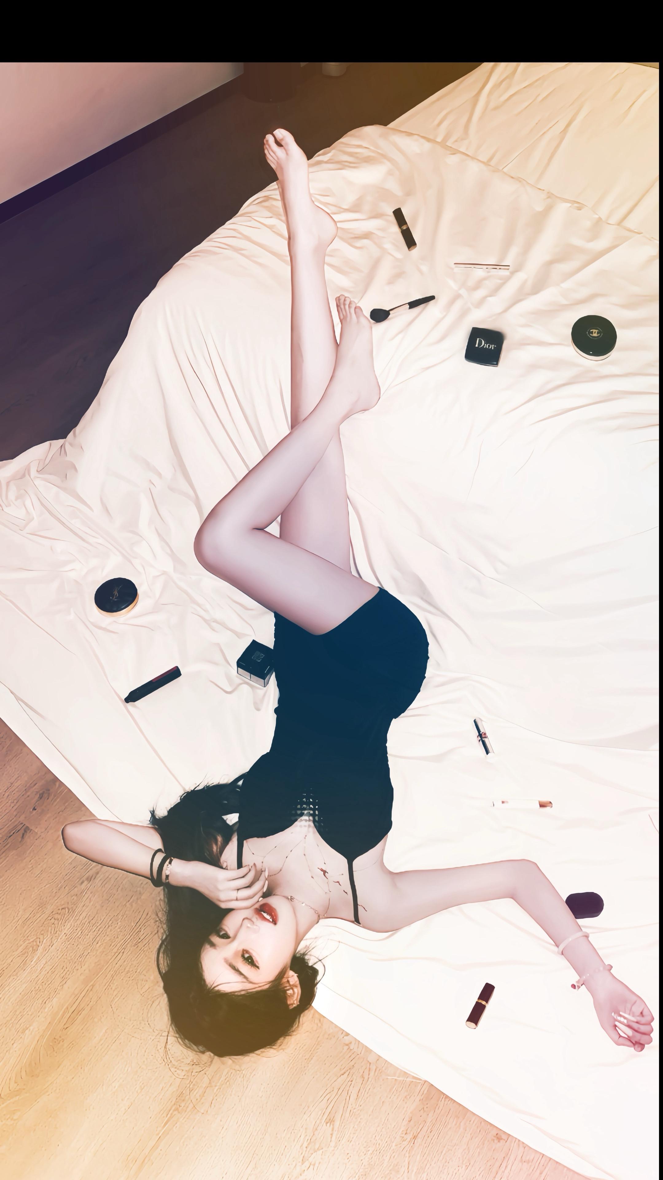 你老问我为什么分手了就变好看了 因为你克我啊 扫把星