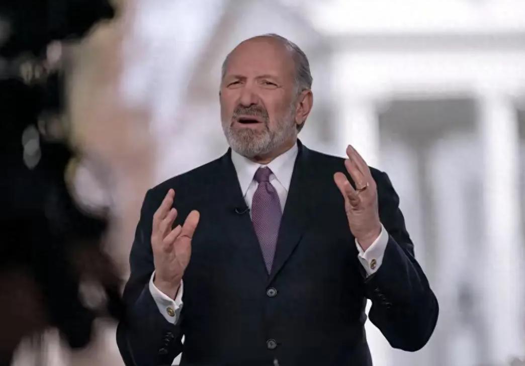 提到中国，美商务部长对加拿大总理卡尼爆粗：脑子进水了吧！
 
当传统盟友一个个离