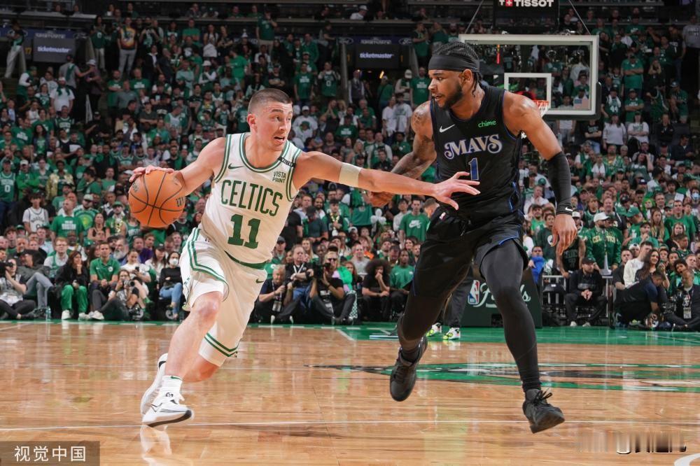 NBA-波神复出东契奇30+10 绿军轻取独行侠
北京时间6月7日，2023-2