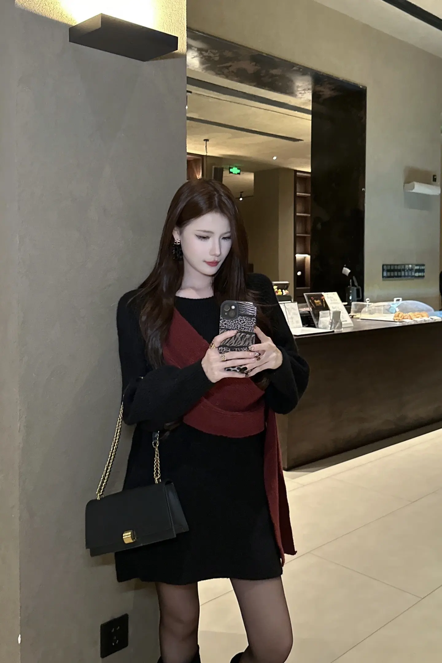 假装不好相处可以省好多麻烦今天穿什么