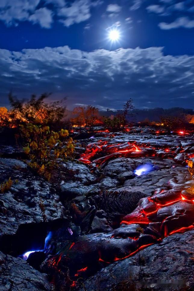 【火山与熔岩摄影作品】
摄影师：Bruce Omori