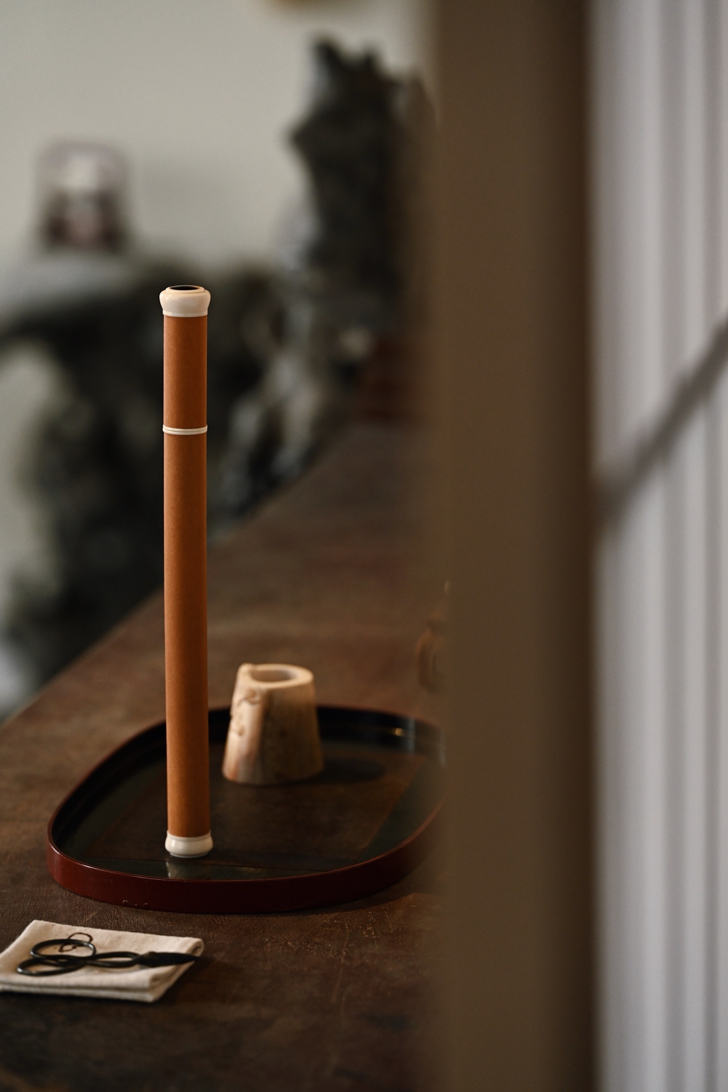 葫芦×猛犸 | 香筒工艺细腻，器形含蓄圆润，线条简练中见法度，整体素雅无雕，小巧