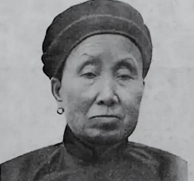 1950年，毛主席不顾周总理苦苦求情，坚决要处死蒋介石的姐姐，即使她曾经是赫赫有