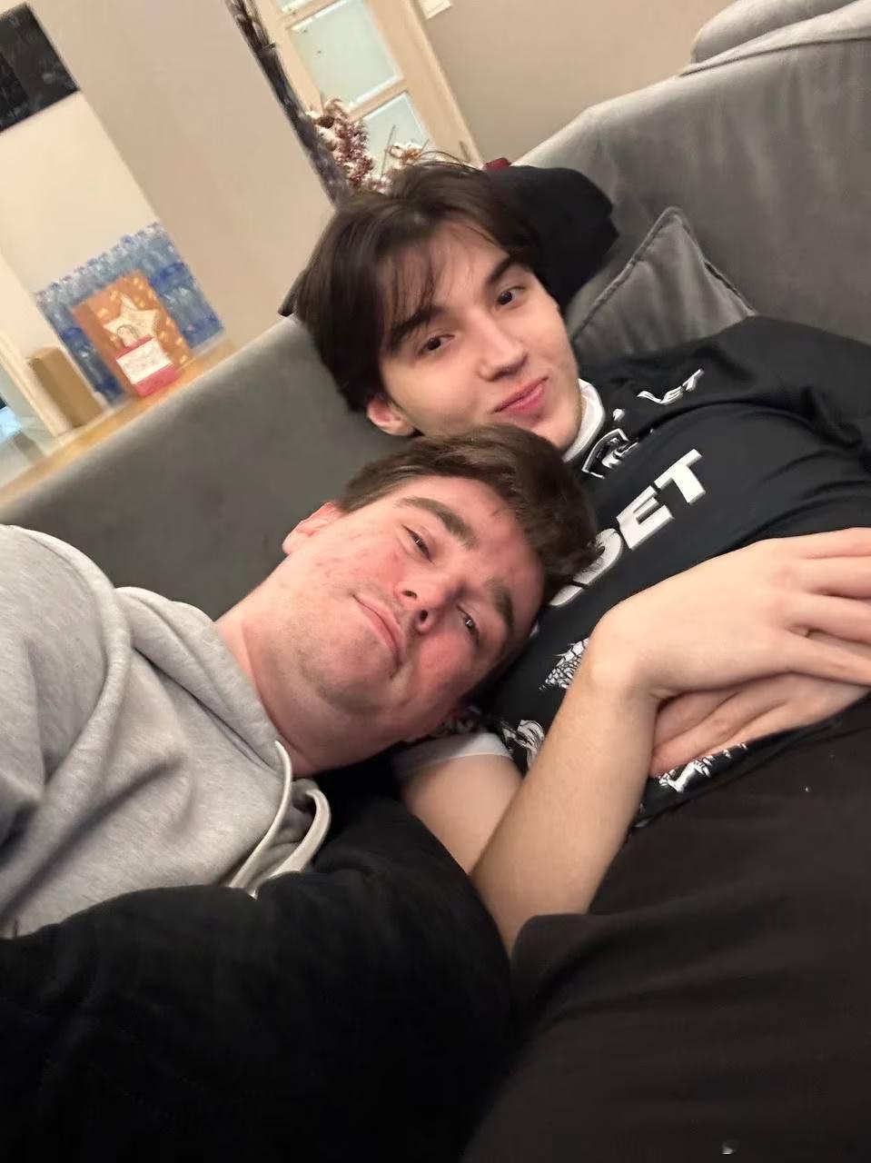 崩溃哥真是可爱阳光帅气的大男孩啊！#dota2# ​​​