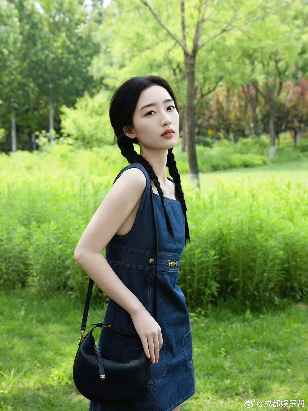 西南娱乐快讯 3/27，邓恩熙四川活动盛典。 行程图