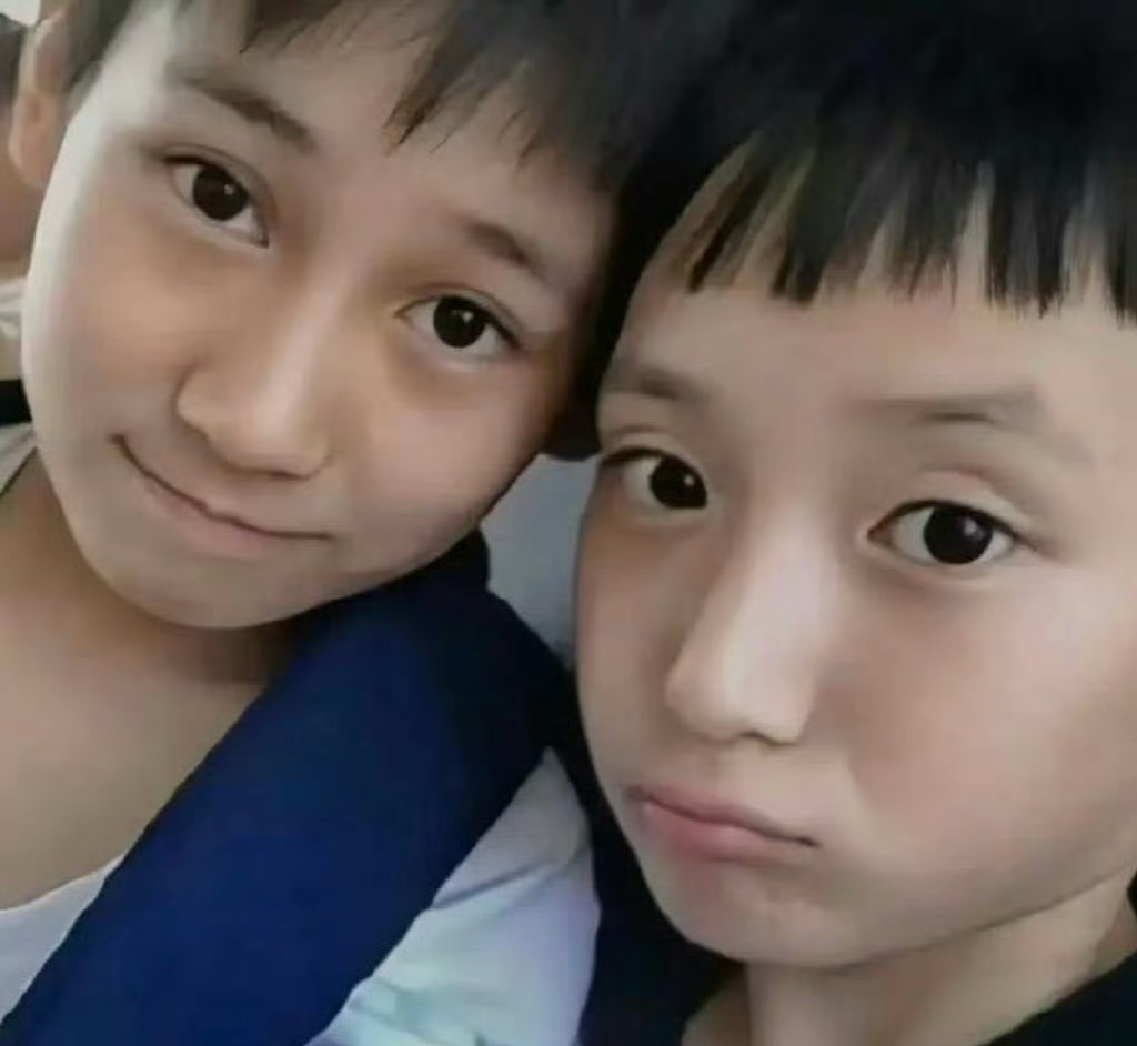 张真源严浩翔初现印象排名这就是打打闹闹的竹马组吗从那句“我认识，他是严浩翔”开始