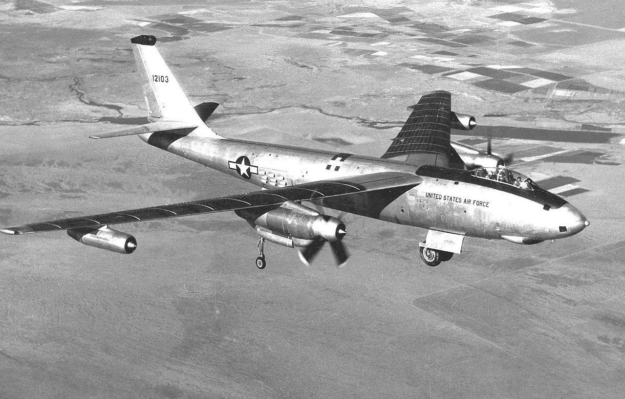 波音 XB-47D：喷气与涡桨交织的怪异实验
波音 XB-47D 是 1950 