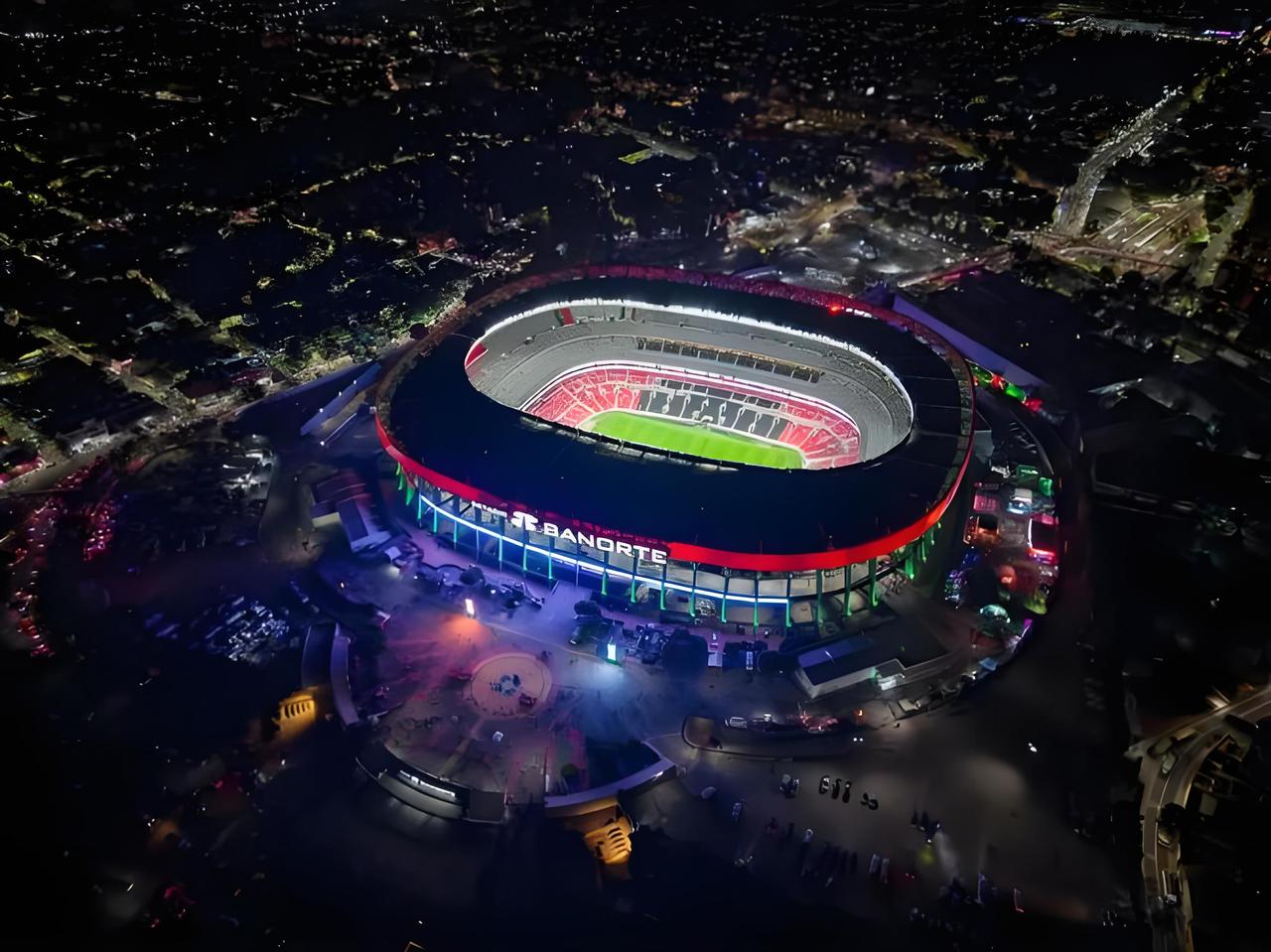 北京时间6月12日凌晨，2026美加墨世界杯在墨西哥城阿兹特克体育场盛大开幕，创