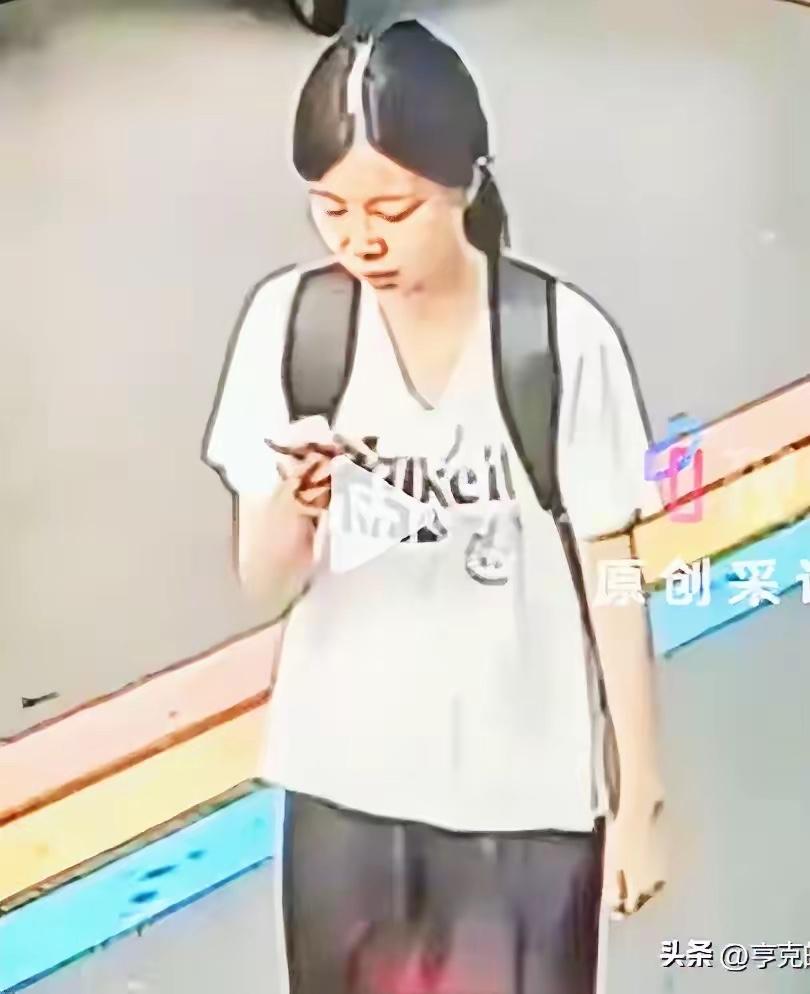 程梦圆找到了
确定意外坠崖身亡了
有没有一种感觉，这女孩“大学白上”了
一个女孩