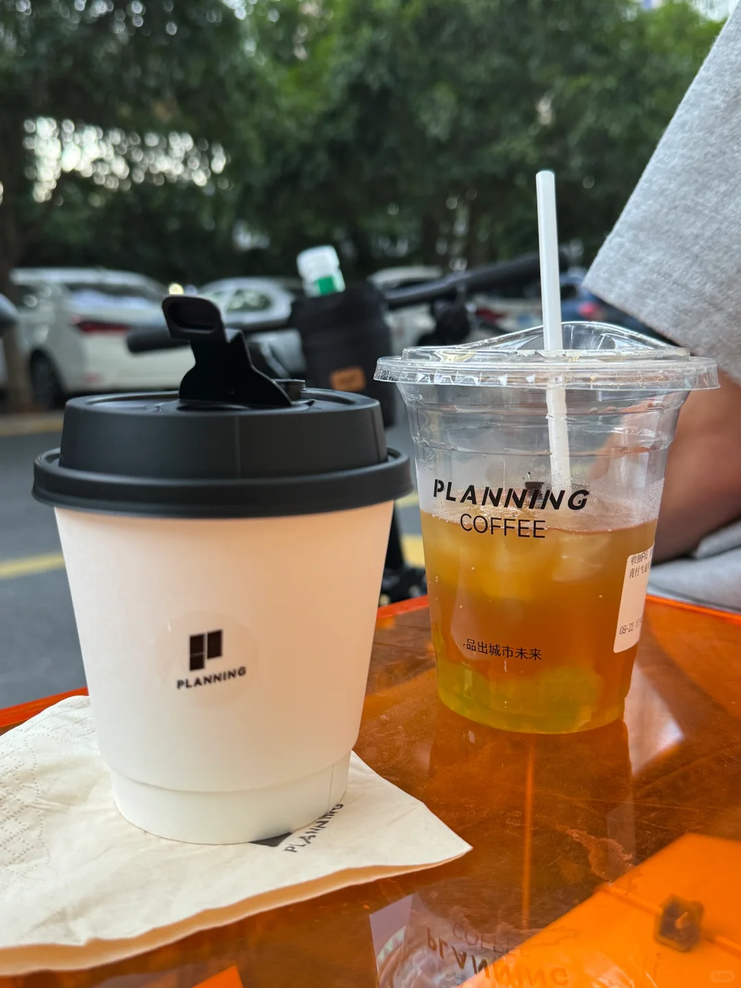 这家咖啡店的文创有点意思