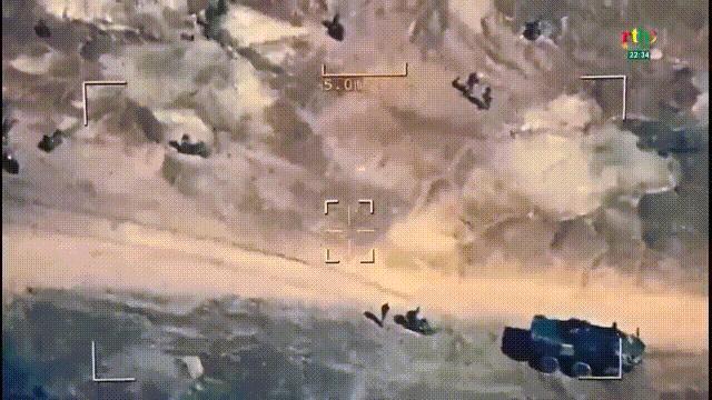 中械军在非洲发威了！无人机拍摄的画面显示，布基纳法索陆军中械军，第2步兵营和第1